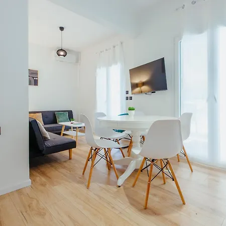 Luxury Penthouse By The White Tower Saloniki