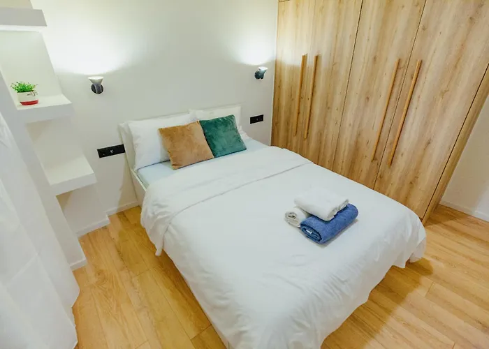 Luxury Penthouse By The White Tower Apartmán