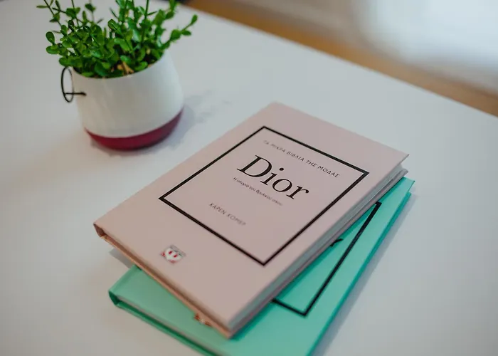 Luxury Penthouse By The White Tower Apartment *